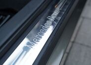 Mercedes-Benz Třídy E 33