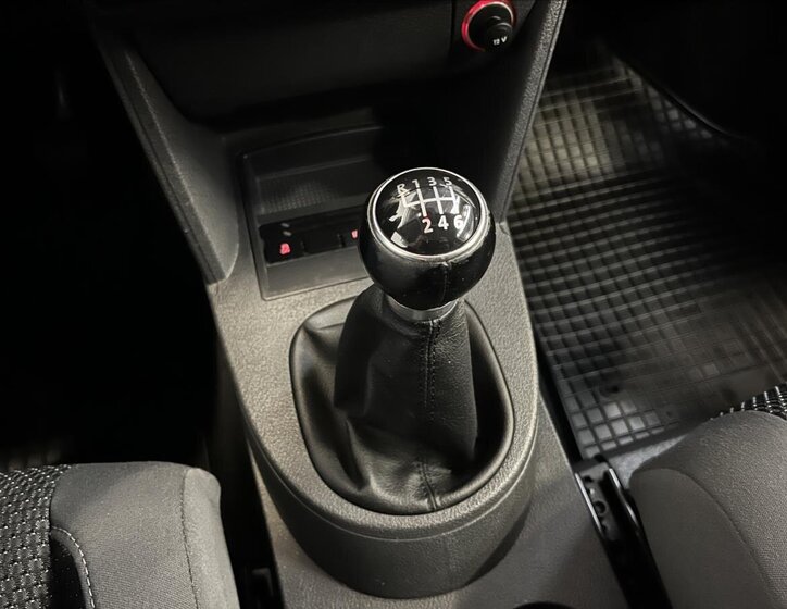 Volkswagen Touran 11