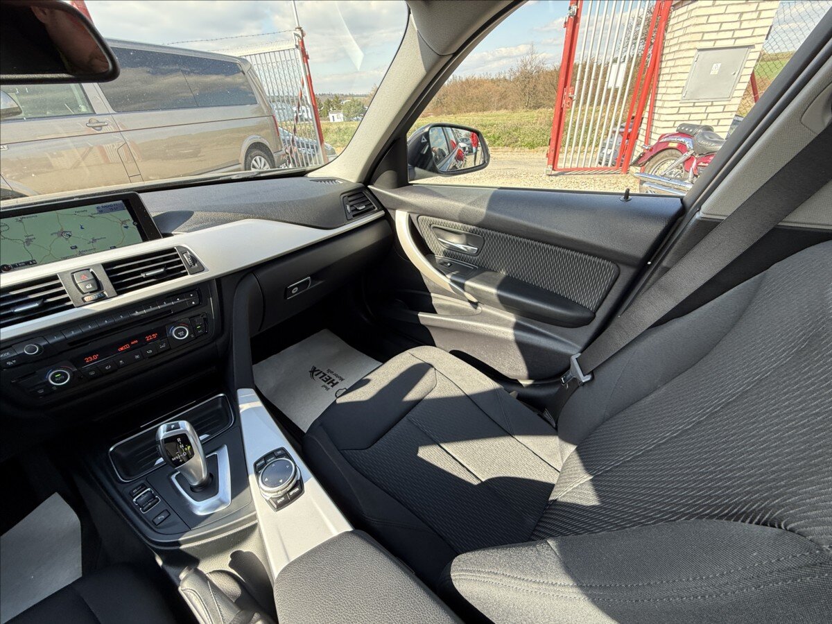 BMW Řada 3 Sedan 3,0 l 225 kw
