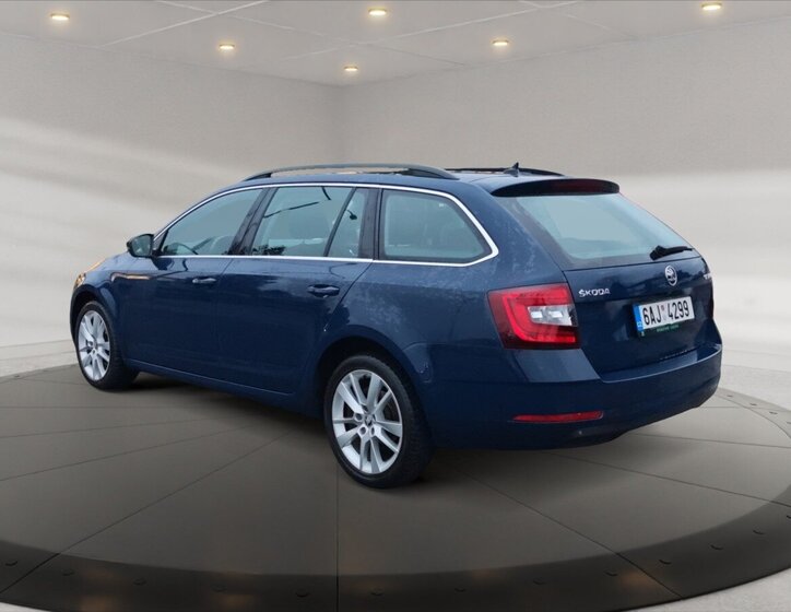 Škoda Octavia Kombi 2,0 l 110 kw