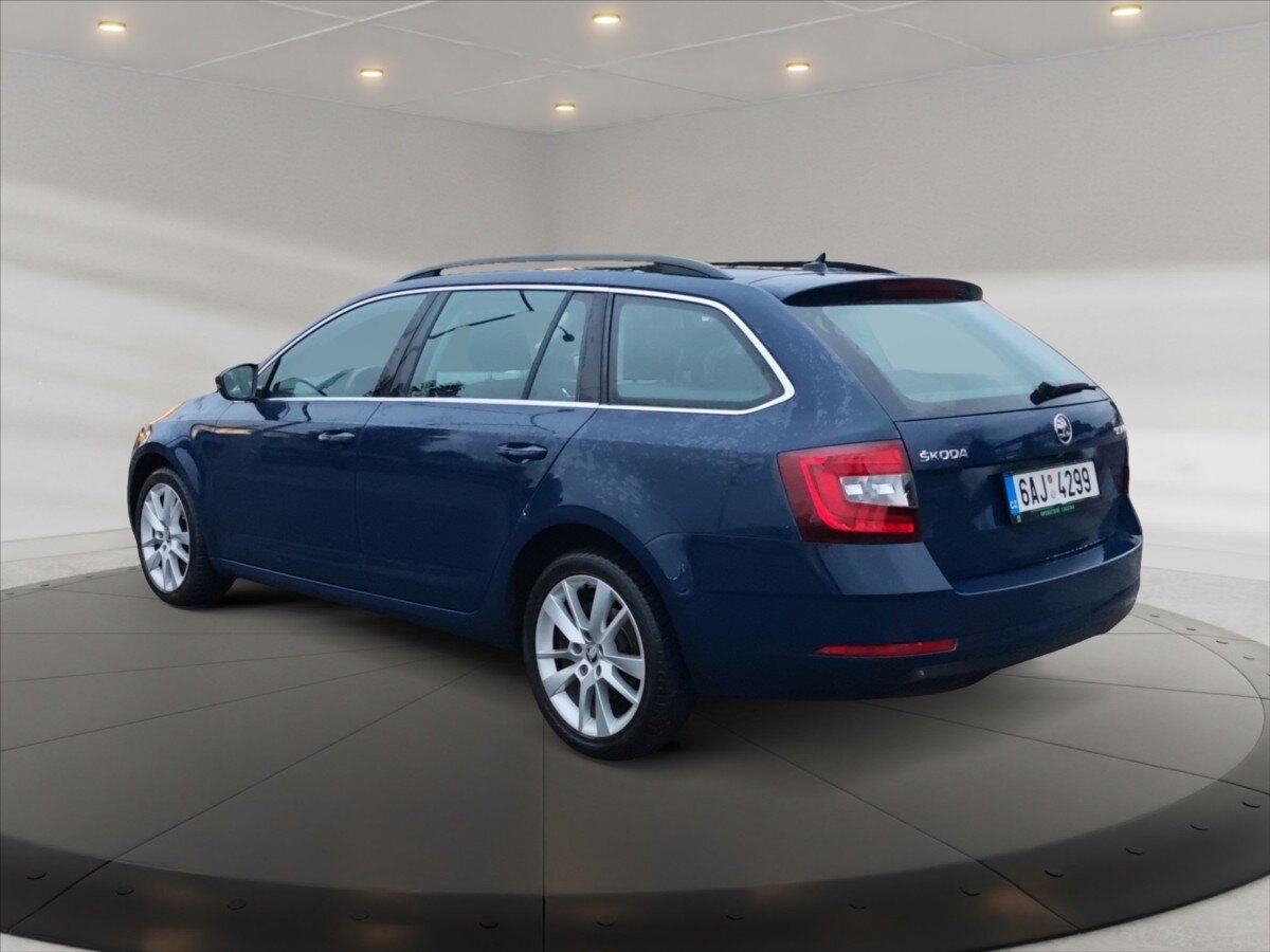Škoda Octavia Kombi 2,0 l 110 kw