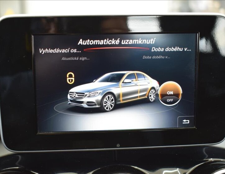 Mercedes-Benz Třídy C Sedan / Limuzína 2,1 l 125 kw