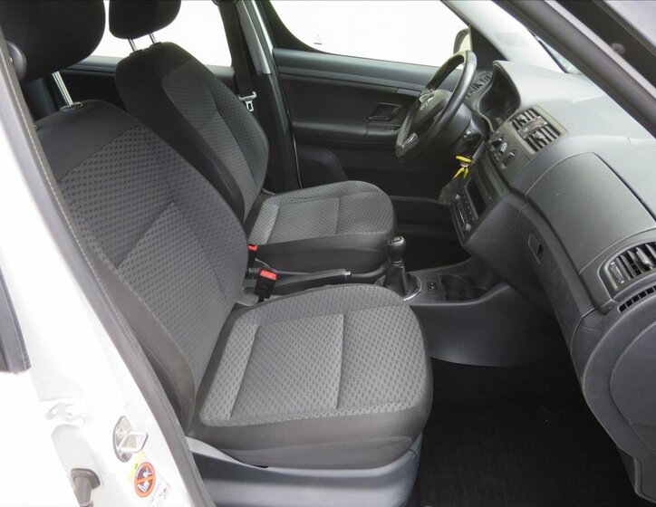 Škoda Roomster MPV 1,2 l 63 kw