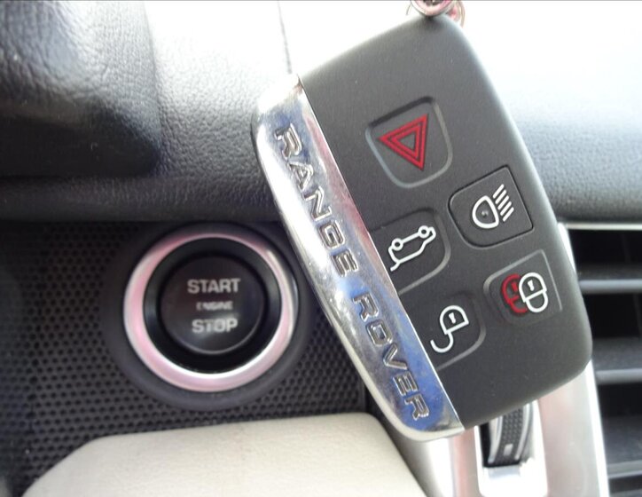 Land Rover Range Rover Sport SUV 3,0 l 190 kw