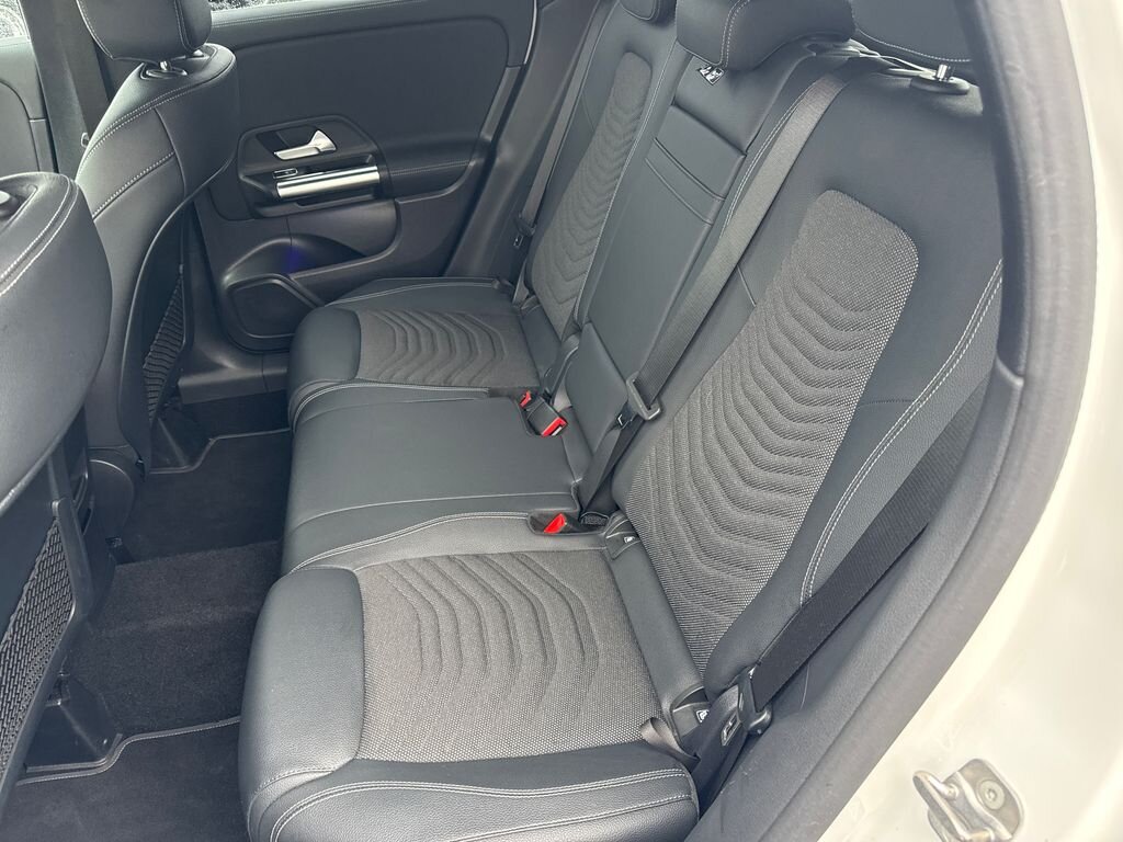 Mercedes-Benz GLA SUV / Terénní 2,0 l 110 kw