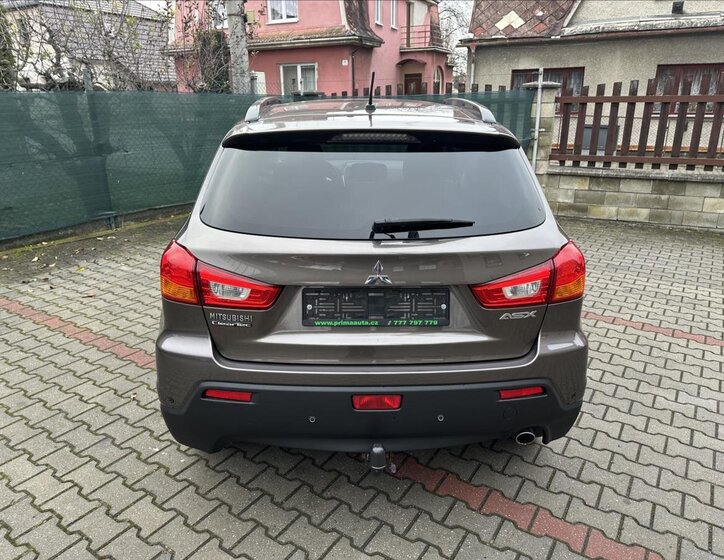 Mitsubishi ASX SUV 1,6 l 86 kw