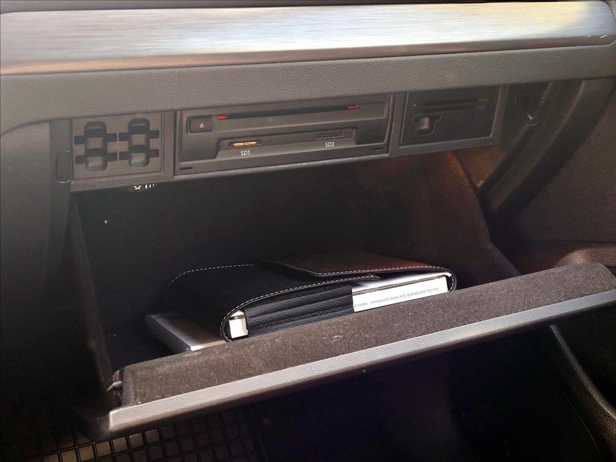 Volkswagen Golf Kombi 1,6 l 85 kw