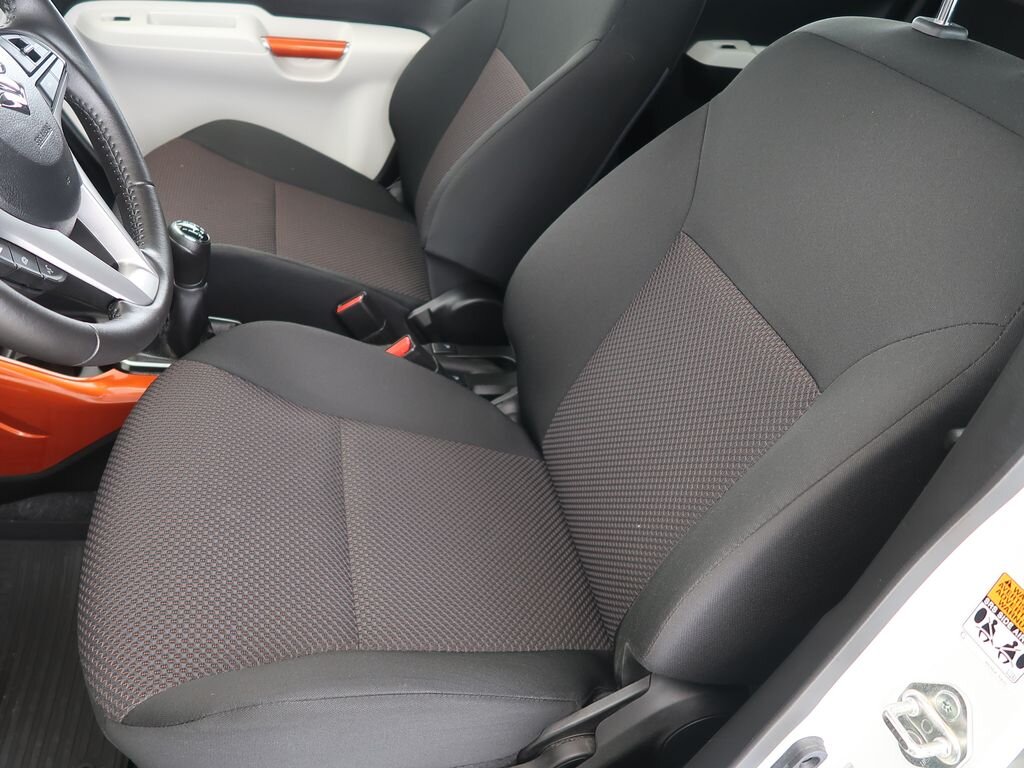 Suzuki Ignis SUV 1,2 l 66 kw