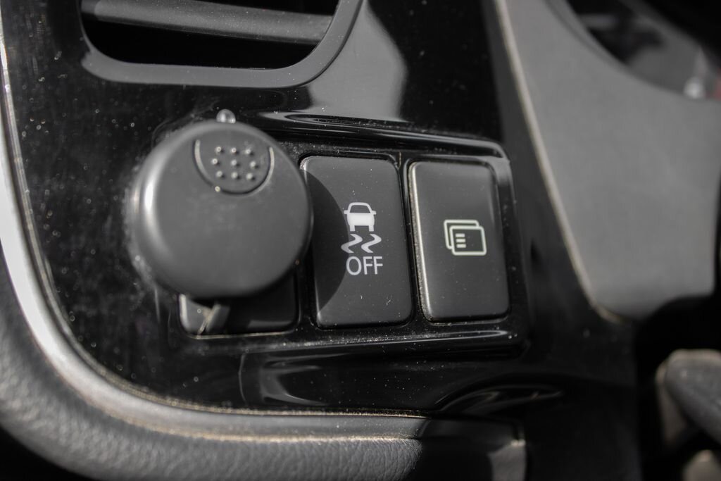 Mitsubishi Outlander SUV / Terénní 2,3 l 110 kw