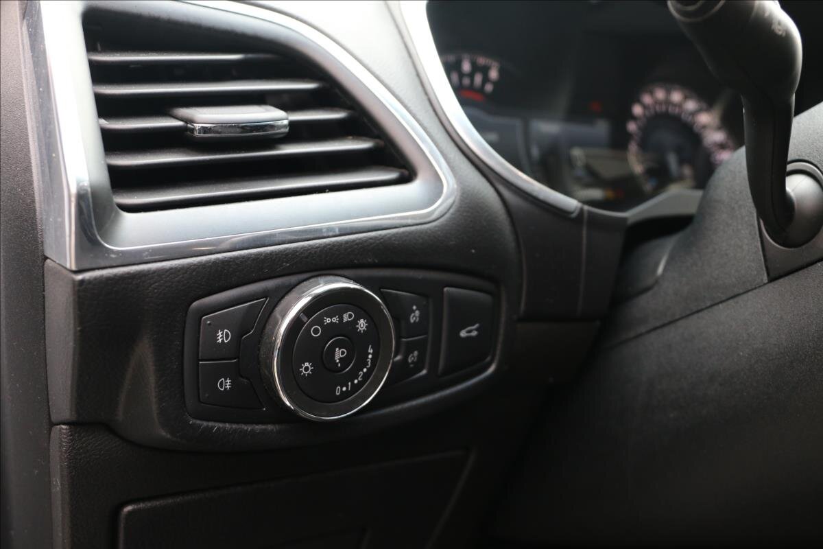 Ford Edge Kombi 2,0 l 154 kw