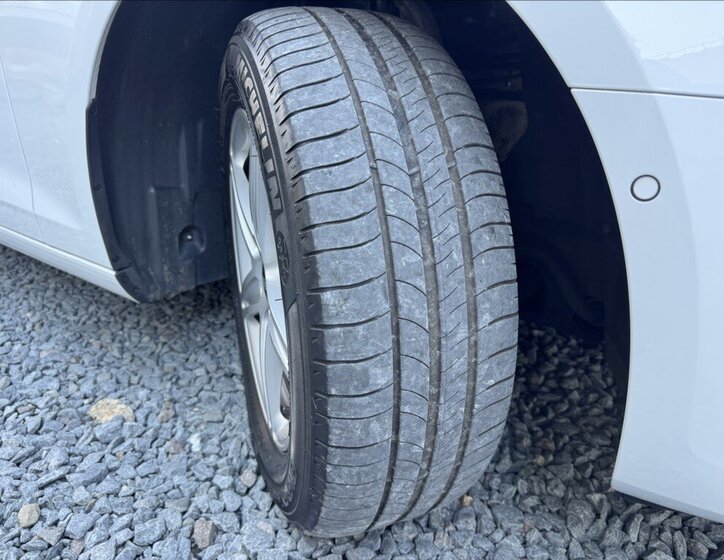 Audi A4 Kombi 2,0 l 150 kw