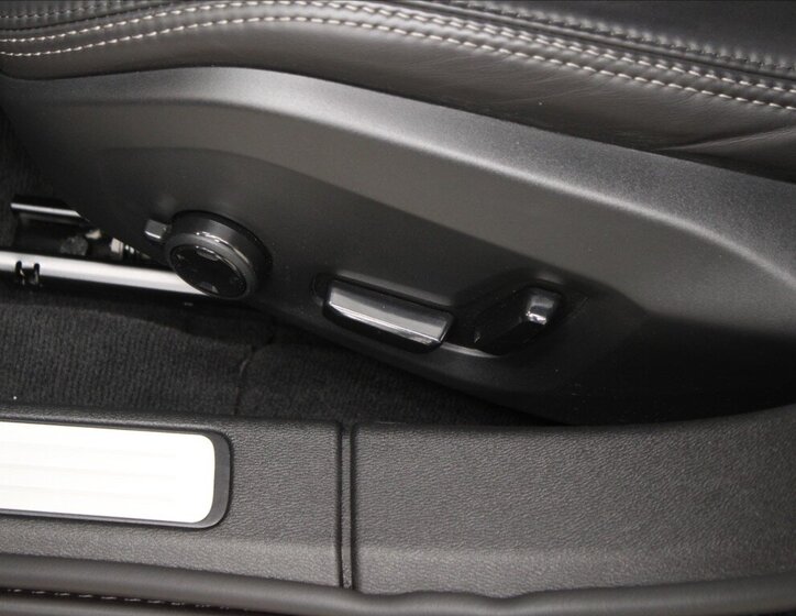 Volvo V60 Kombi 2,0 l 257 kw