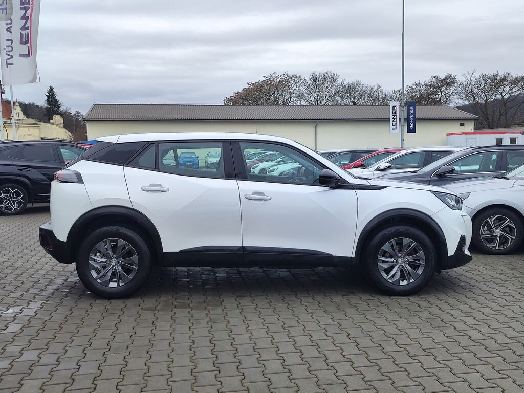 Peugeot 2008 SUV 1,2 l 96 kw