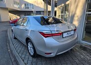 Toyota Corolla Sedan / Limuzína 1,6 l 97 kw
