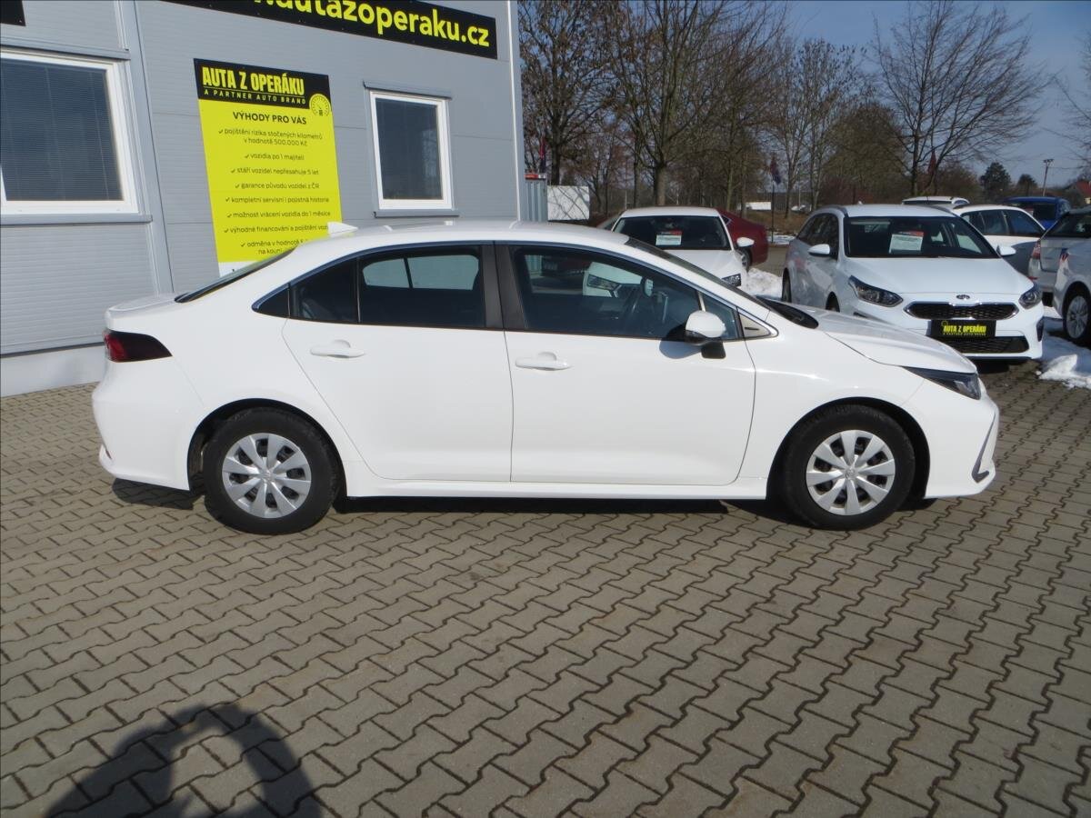 Toyota Corolla Sedan 1,8 l 72 kw