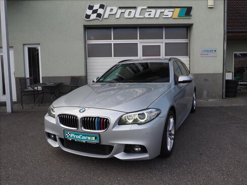 BMW Řada 5 Kombi 3,0 l 190 kw