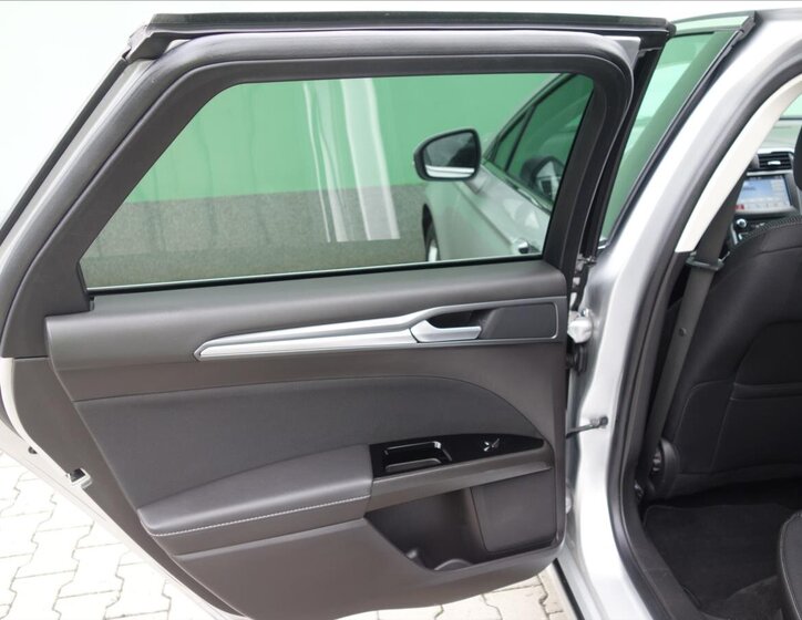 Ford Mondeo Kombi 2,0 l 110 kw