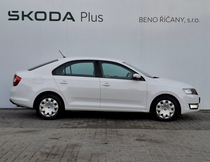 Škoda Rapid 11