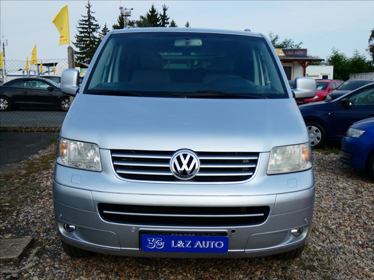 Volkswagen Transporter Kombi 2,5 l 96 kw