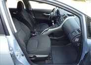 Toyota Auris Hatchback 1,3 l 74 kw