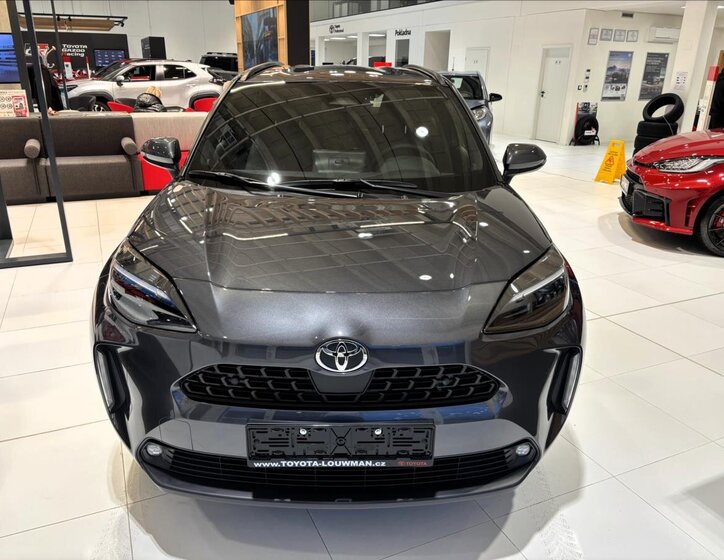 Toyota Yaris Cross SUV 1,5 l 85 kw