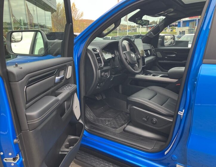 Dodge RAM Pick-up 3,0 l 313 kw