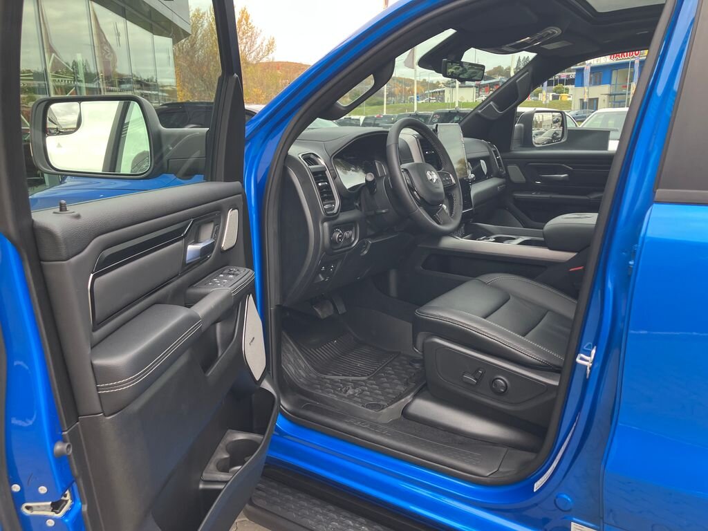 Dodge RAM Pick-up 3,0 l 313 kw