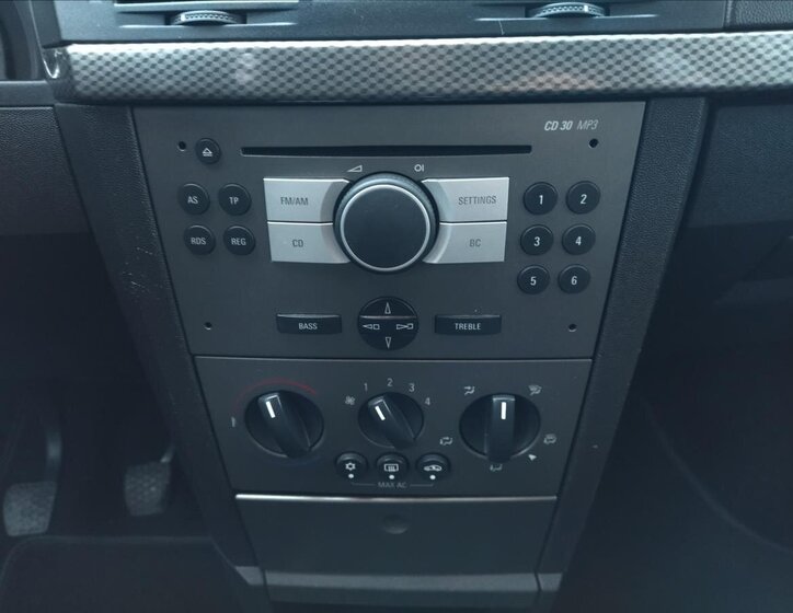 Opel Meriva MPV 1,4 l 66 kw