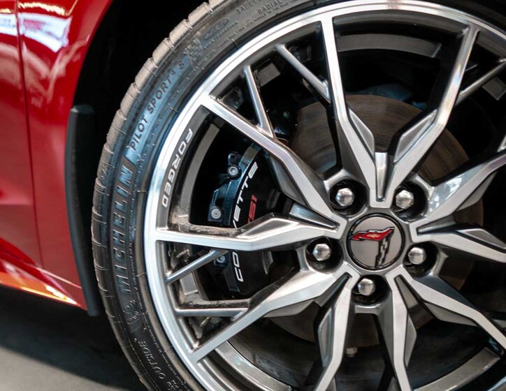 Chevrolet Corvette 37