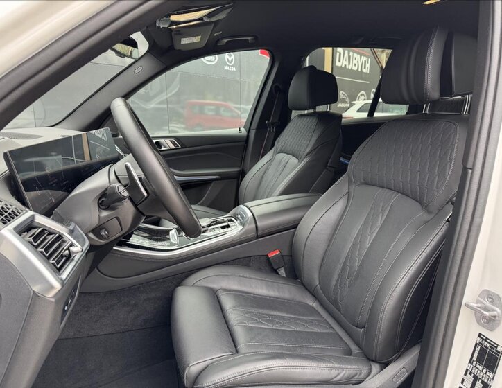 BMW X5 SUV 3,0 l 210 kw