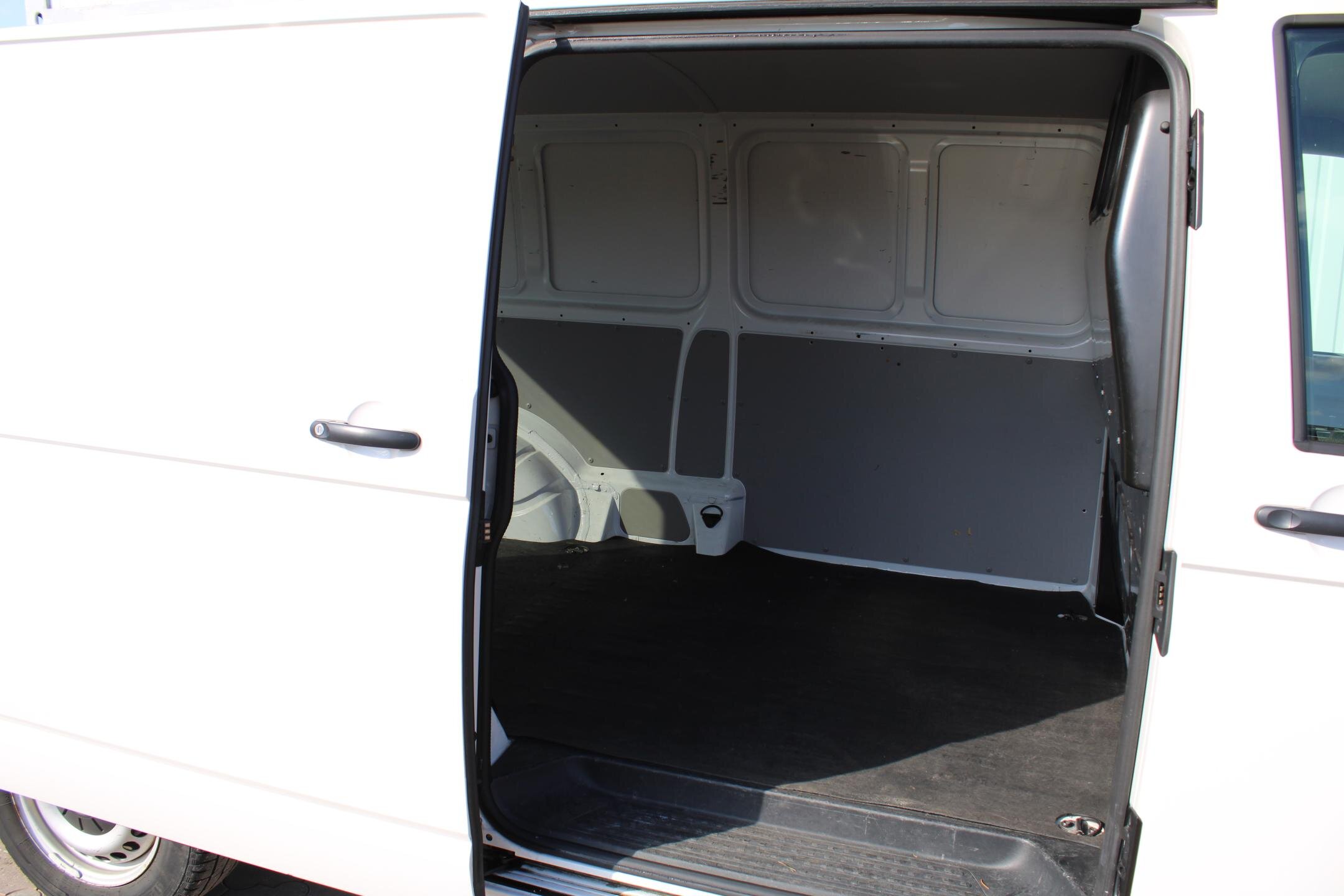 Volkswagen Transporter Užitková 2,0 l 110 kw