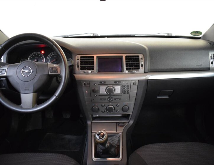 Opel Vectra Liftback 1,8 l 103 kw