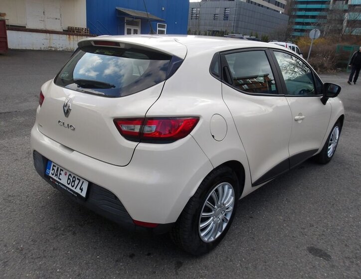 Renault Clio Hatchback 1,1 l 54 kw