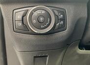 Ford Transit Courier 9