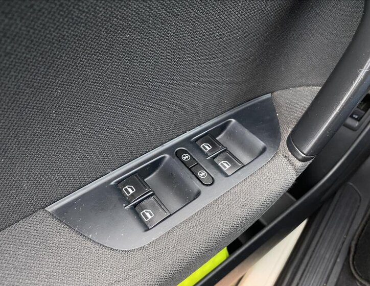 Volkswagen Touareg SUV / Terénní 3,0 l 176 kw