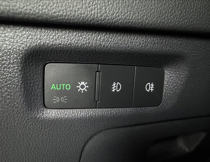 Škoda Octavia Kombi 2,0 l 85 kw