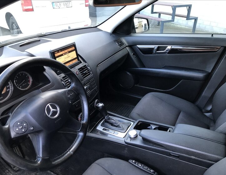 Mercedes-Benz Třídy C Kombi 1,8 l 135 kw