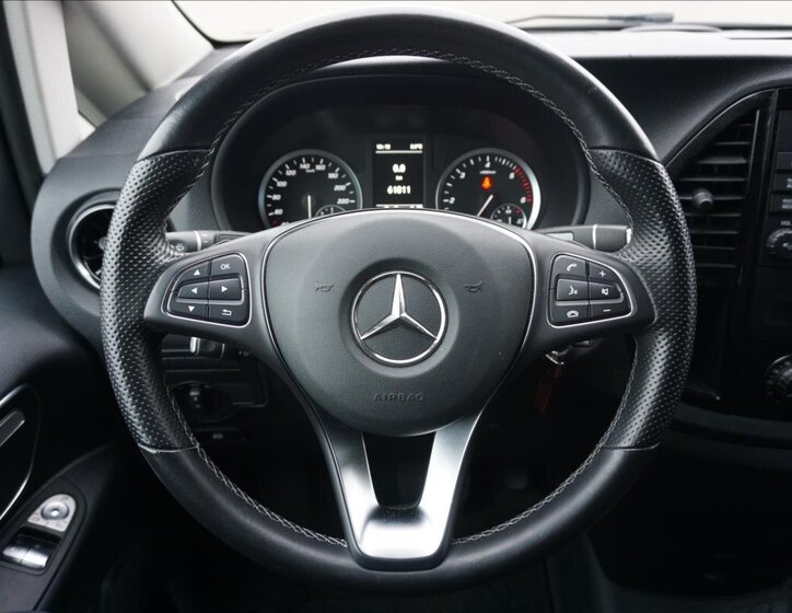 Mercedes-Benz Vito Skříň 2,0 l 140 kw