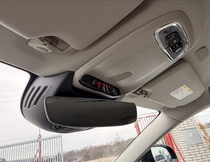 Volvo V90 Kombi 2,0 l 184 kw