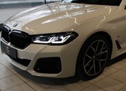 BMW Řada 5 Kombi 3,0 l 210 kw