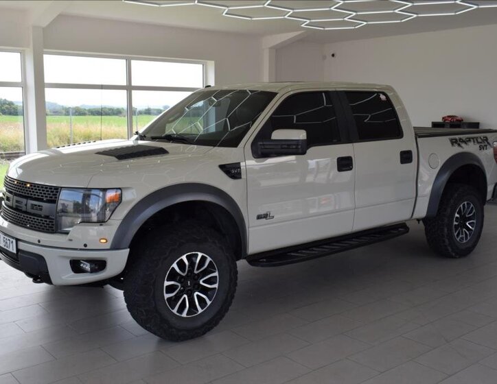 Ford F-150 Pick-up 6,2 l 306 kw