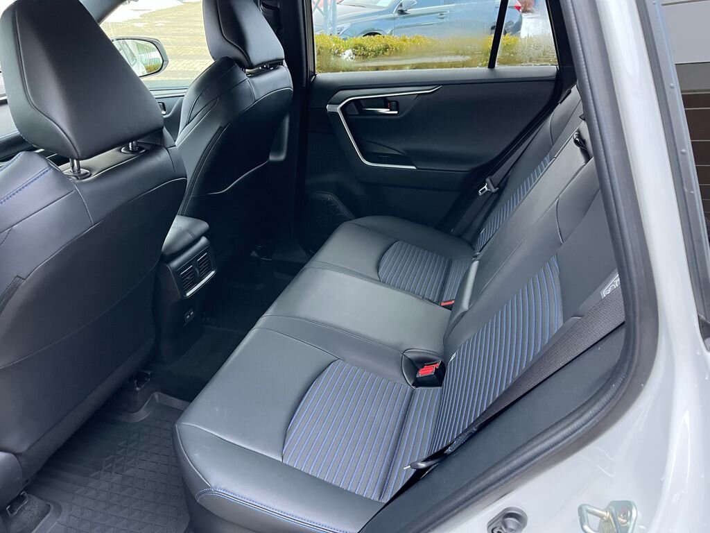 Toyota RAV4 SUV 2,5 l 131 kw