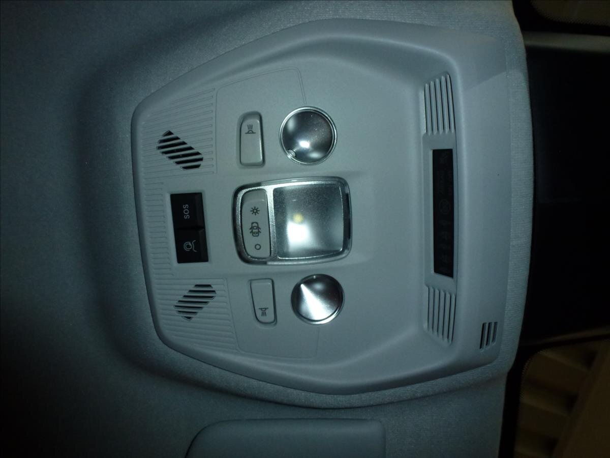 Citroën C3 Aircross SUV / Terénní 1,2 l 74 kw