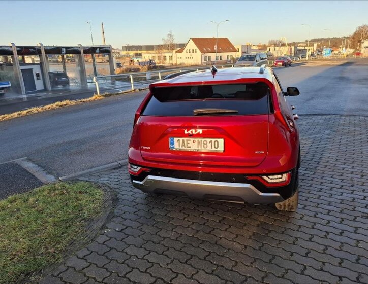 KIA Niro 4