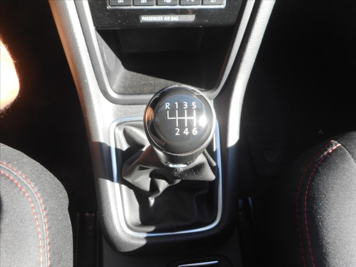 Volkswagen Sharan Kombi 2,0 l 110 kw