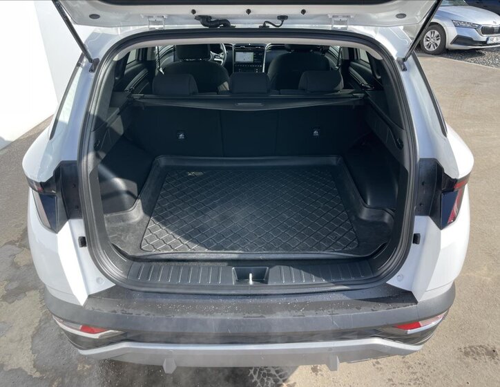 Hyundai Tucson SUV / Terénní 1,6 l 195 kw