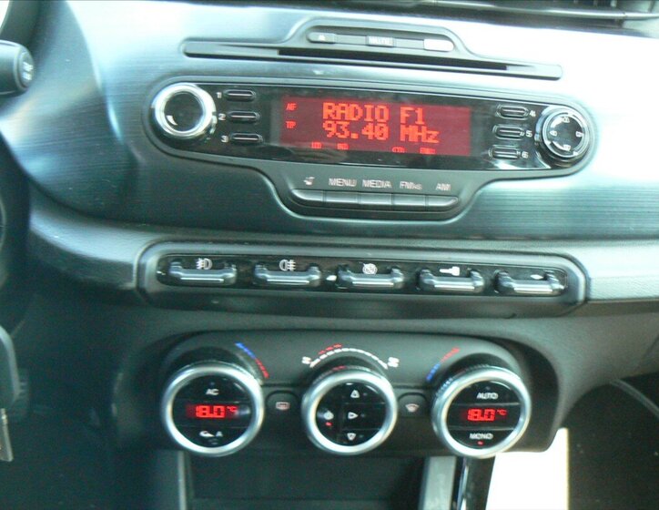 Alfa Romeo Giulietta 13