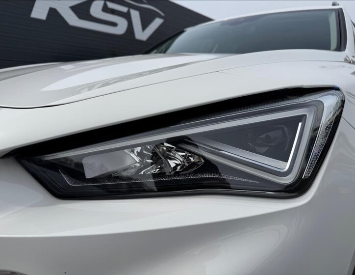 Cupra Formentor SUV / Terénní 2,0 l 110 kw