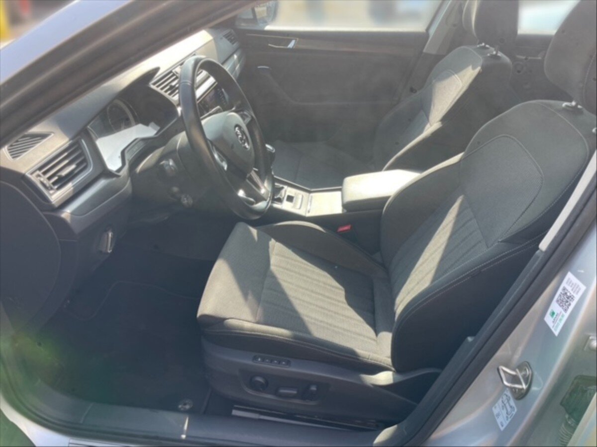 Škoda Superb Liftback 2,0 l 110 kw