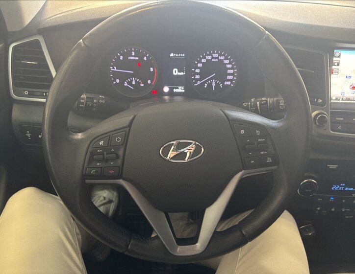 Hyundai Tucson SUV 2,0 l 100 kw